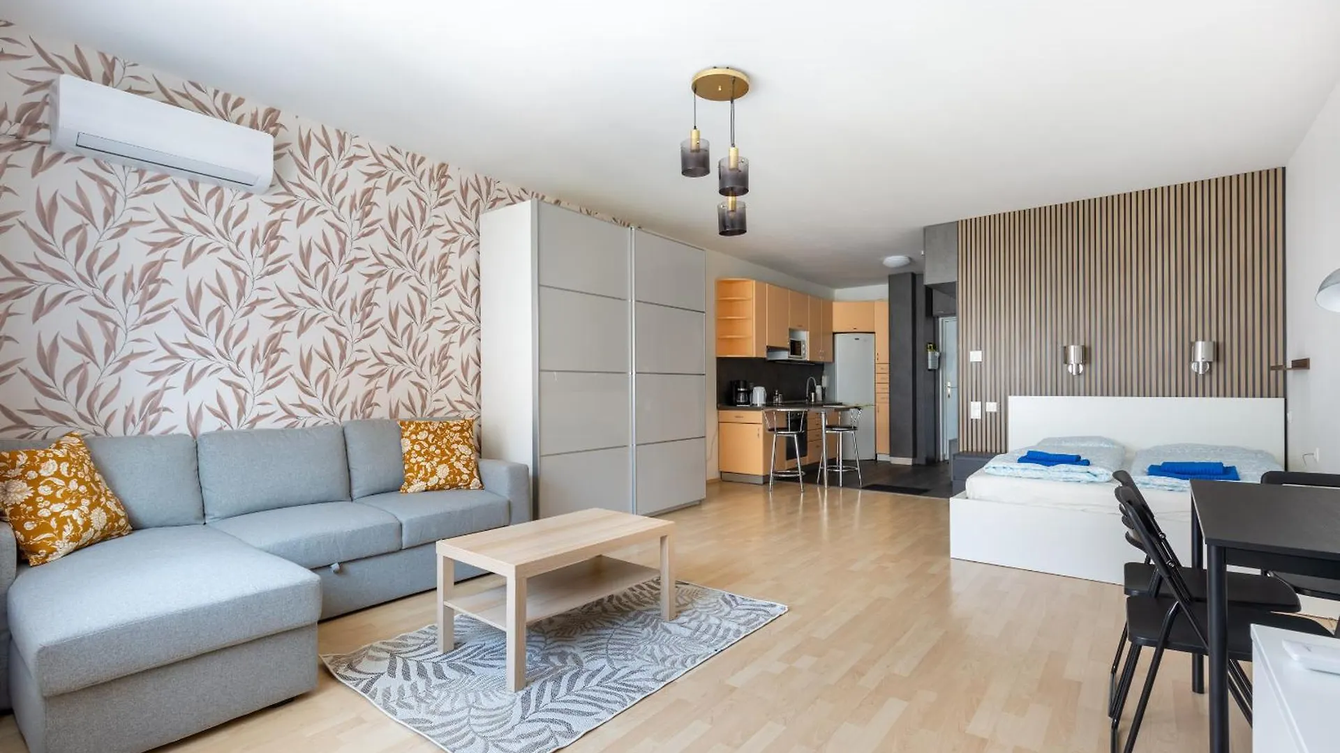 Fut26 Peaceful, Stylish Studio Behind Corvin Plaza Budapest