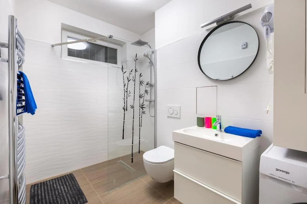 Appartamento Fut26 Peaceful, Stylish Studio Behind Corvin Plaza Budapest